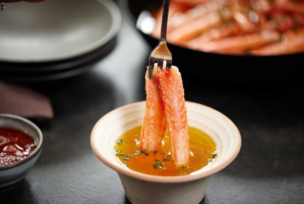 Snow Crab Leg Meat 4 lbs Prime Butter + Prime Blend Seasoning + Cocktail Sauce
